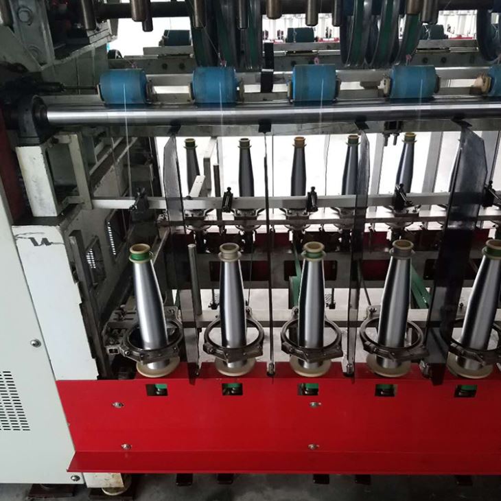 Twisting Machine With A Single Spindle Capable Of Carrying 1.5 Kg Of Finished Product